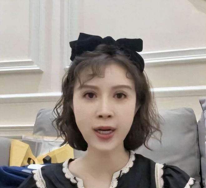 每天补贴300!中国男篮除夕还在训练,球迷:假装努力